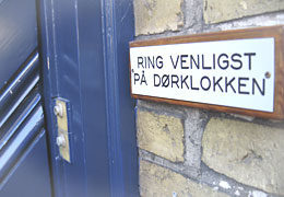 Ring venligst på